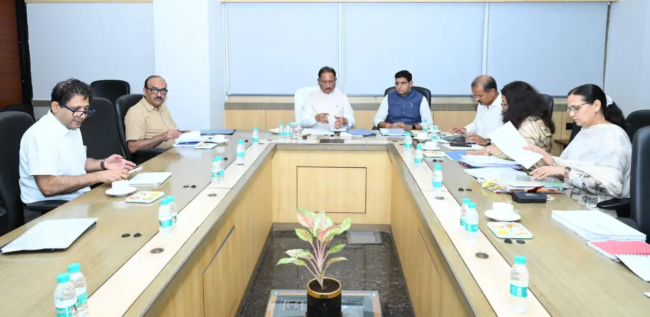 राज्य सरकार के नीतिगत सुधारों एवं नवाचारों से राजस्व प्रशासन में आया सकारात्मक बदलाव : मुख्यमंत्री विष्णुदेव साय,