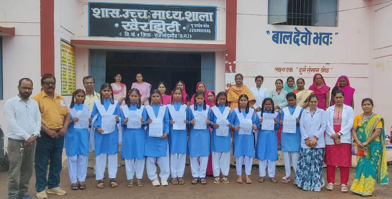रायपुर : राजनांदगांव जिले में 6,576 किशोरी बालिकाओं को लगा एचपीवी टीका