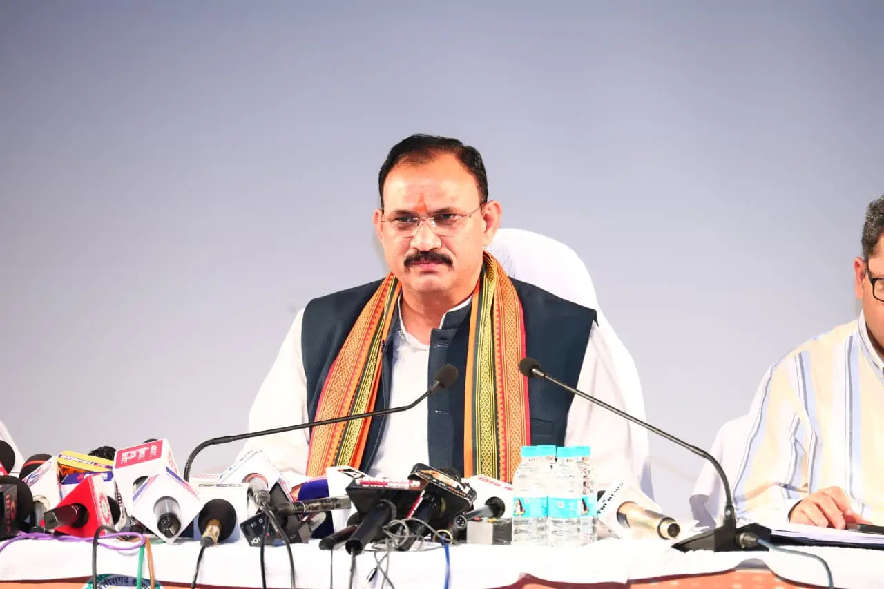 छत्तीसगढ़ में मलेरिया पर निर्णायक प्रहार, एक भी मौत नही' लक्ष्य; एनॉलॉग पनीर पर सख्त कार्रवाई के निर्देश, 