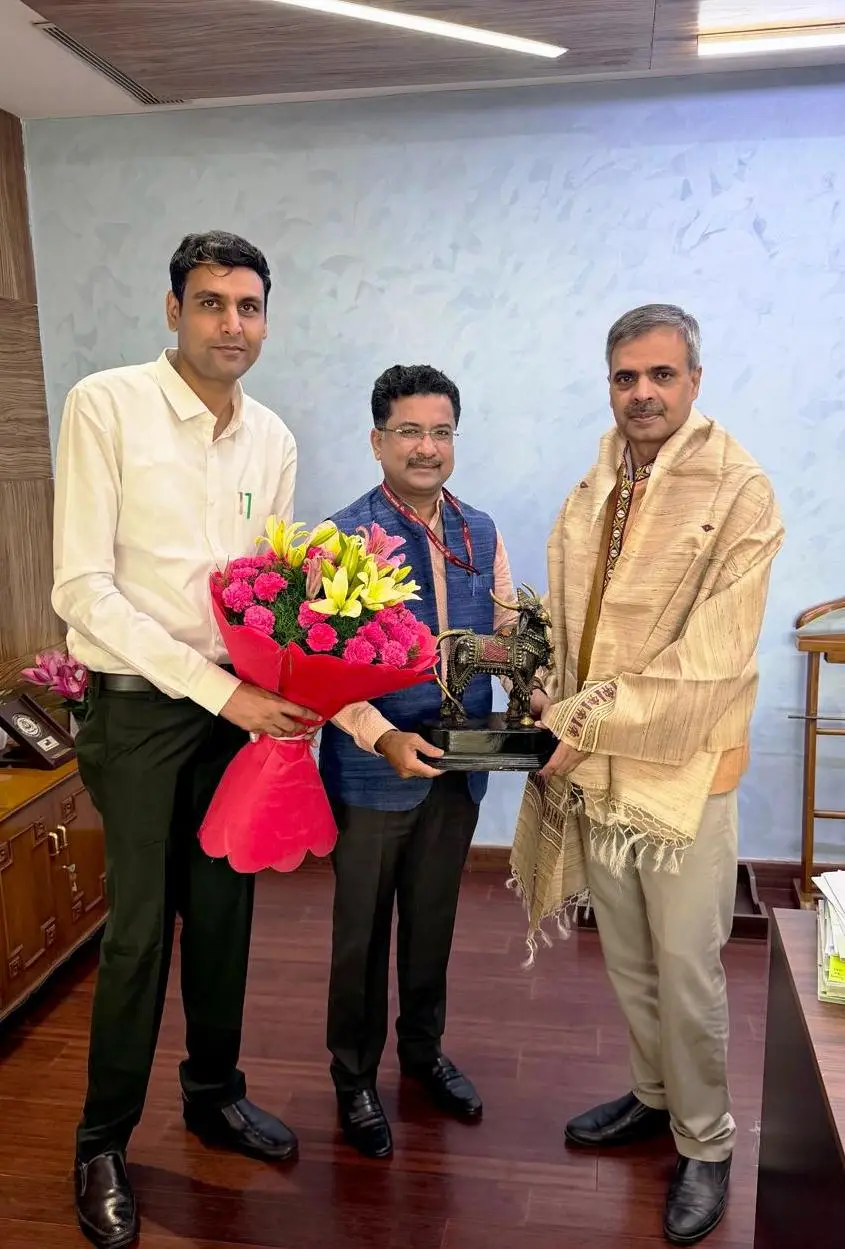 रायपुर : केन्द्रीय आवासन और शहरी कार्य मंत्रालय के सचिव ने छत्तीसगढ़ में प्रधानमंत्री आवास योजना (शहरी) 2.0 के क्रियान्वयन की सराहना की
