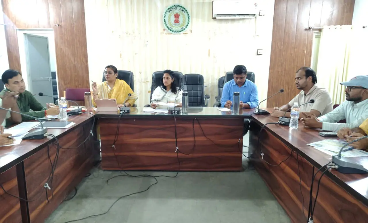 पीएम सूर्य घर योजना को घर-घर पहुंचाने की तैयारी, जिले में 7 हजार हितग्राहियों को लाभ दिलाने का लक्ष्य।