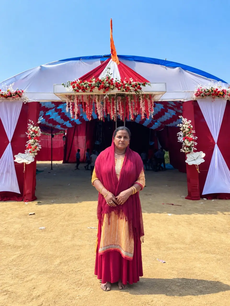 रायपुर : सेवा की कहानी : टेंट हाउस व्यवसाय से आत्मनिर्भर बनीं लखपति दीदी श्रीमती अफरोज खान