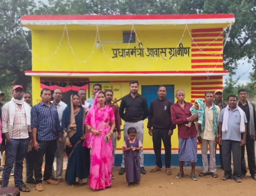 रायपुर : पक्की छत से संवर रही जिंदगी, प्रधानमंत्री आवास योजना से साकार हो रहे हजारों परिवारों के सपने