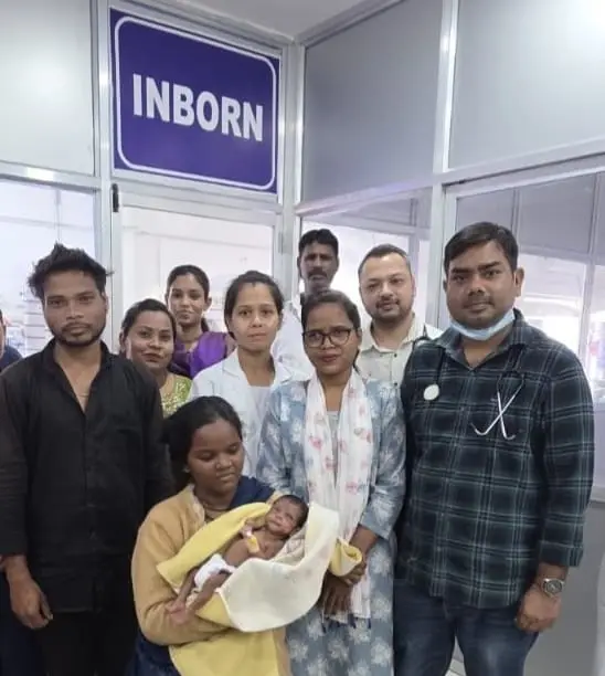 रायपुर : छत्तीसगढ़ की स्वास्थ्य सेवाओं ने रचा जीवन रक्षा का नया अध्याय, महज 900 ग्राम के नवजात को मिला नया जीवन