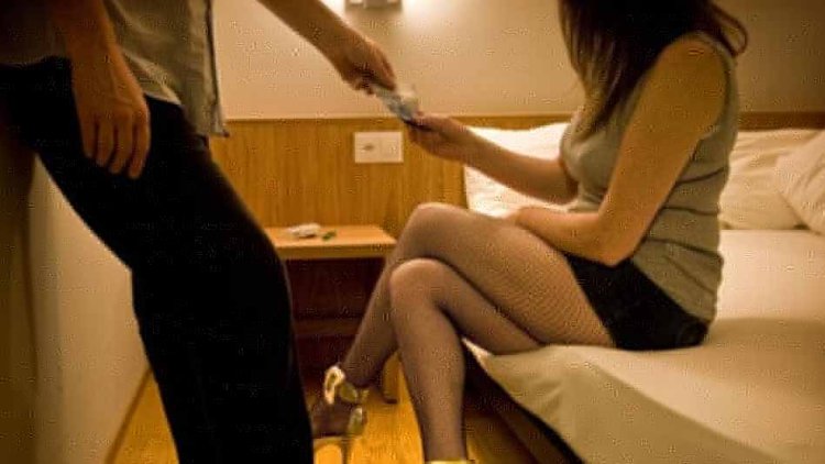 टिफिन बम समेत दो नक्सली गिरफ्तार