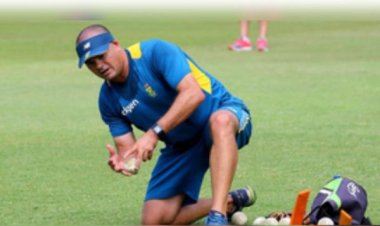 भारत के खिलाफ टी20 सीरीज से पहले जिम्बाब्वे ने चार्ल लैंगवेल्ट को गेंदबाजी कोच नियुक्त किया