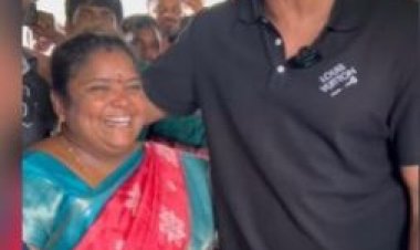 हैदराबादी फूड स्टॉल की 'कुमारी आंटी' से मिले सोनू सूद, भीड़ के सामने की जमकर तारीफ