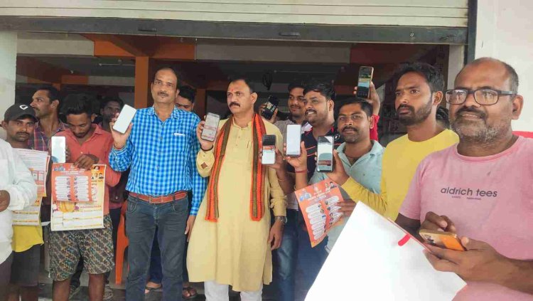 स्वास्थ मंत्री श्याम बिहारी जायसवाल ने अपने गृहग्राम रतनपुर में भाजपा के सदस्यता अभियान में लिया हिस्सा