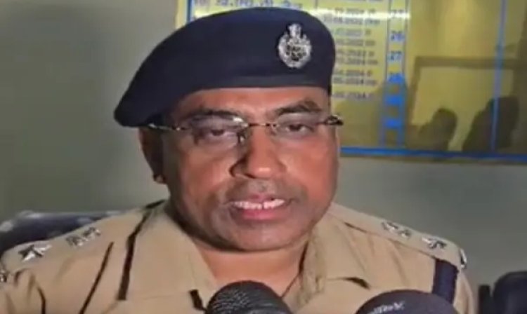 Crime News : बच्ची से दुष्कर्म के आरोपी का पुलिस एनकाउंटर...पैर में लगी गोली...पढ़ें पूरी खबर
