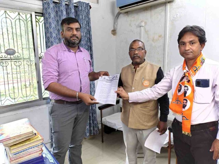 शिवसेना के संभागीय महासचिव जय सिंह राघव ने चिरमिरी एसडीएम को सौंपा सात सूत्रीय मांगों का ज्ञापन,,,