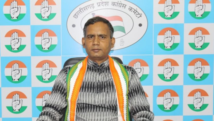 स्थानीय निकाय चुनाव में लेट लतीफी पर कांग्रेस हुई हमलावर : कांग्रेस ने कहा स्थानीय निकाय चुनाव टालने लगातार षडयंत्र रच रही सरकार,कांग्रेस के दबाव में बैलेट पेपर पर चुनाव कराने मजबूर हुई सरकार