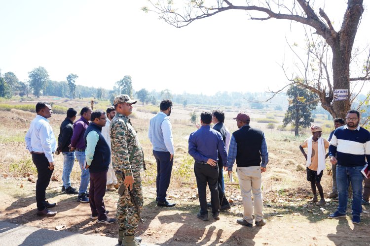 कलेक्टर श्री रोहित व्यास ने सन्ना में तीरंदाजी अकादमी हेतु प्रस्तावित स्थल का किया निरीक्षण,  सीएससी सन्ना में संचालित स्वास्थ्य सुविधाओं की ली जानकारी, दिया आवश्यक दिशा-निर्देश