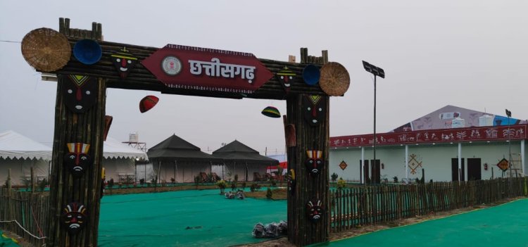 मुख्यमंत्री विष्णुदेव साय की ऐतिहासिक पहल : छत्तीसगढ़ की जनता बनी महाकुंभ 2025 की साक्षी, सीएम के प्रयास को 50 हजार से ज्यादा श्रद्धालुओं ने महाकुम्भ नगरी में स्थित छत्तीसगढ़ पैवेलियन में रूककर बनाया सार्थक