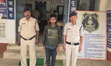 ऑपरेशन मुस्कान लगातार जारी :  जशपुर पुलिस के द्वारा एक नाबालिक बच्ची को चंद दिनों में आरोपी के कब्जे से बरामद कर परिजनों के चेहरे पर लाई मुस्कान