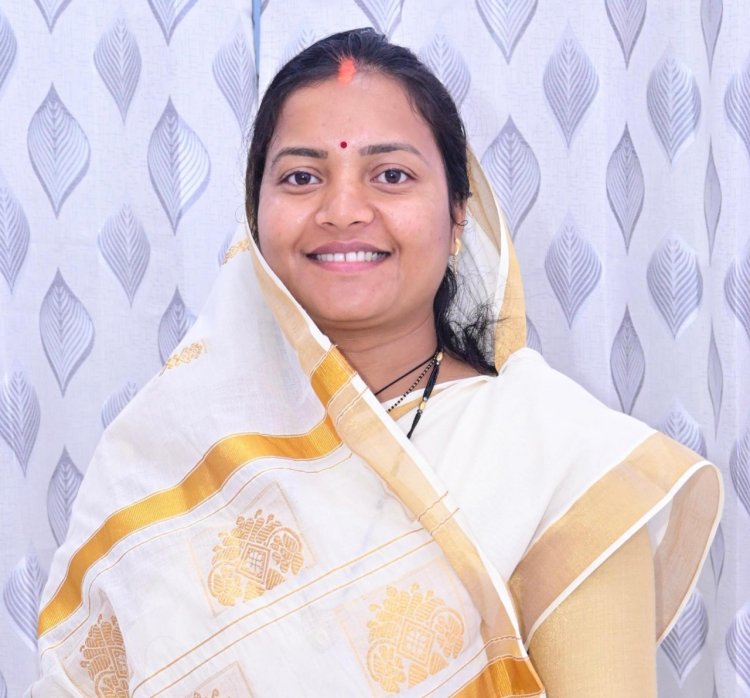 रायपुर : मंत्री श्रीमती लक्ष्मी राजवाड़े के प्रयासों ने दी सूरजपुर को शैक्षणिक समृद्धि की सौगात      