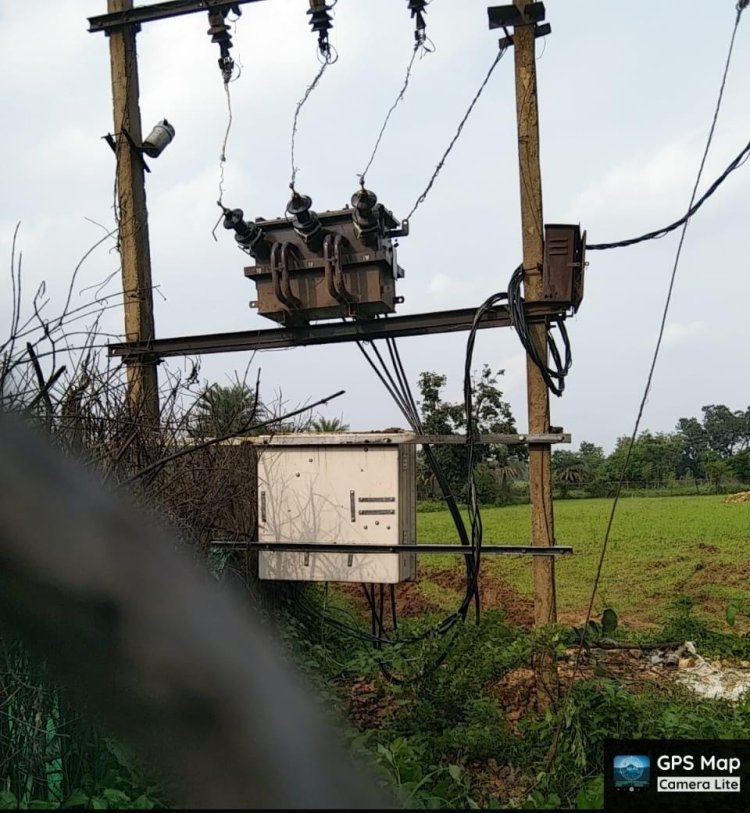 मुख्यमंत्री कैंप कार्यालय की पहल पर ग्राम केनाडांड़ में बदला गया ट्रांसफार्मर ,पुनः बहाल हुई विद्युत आपूर्ति, ग्रामीणों ने जताया मुख्यमंत्री के प्रति आभार