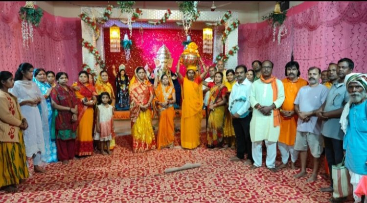 Jashpur Breaking : 108 कुंडीय गायत्री महायज्ञ के लिए बगीचा पहुंचा शक्ति कलश.! परिजनों ने किया भव्य स्वागत..24 घंटों के अखंड जप से शुरु होगी..कार्यक्रम हो रही तैयारी..पढ़ें पूरी ख़बर