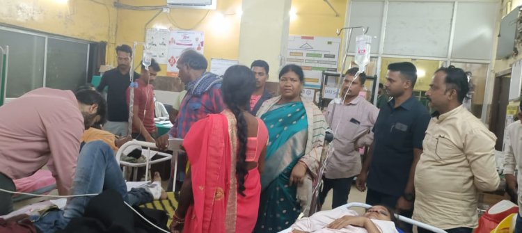 कुछ ही घंटों में सरकार करेगी जुरूडांड हिट एंड रन मामले में मृतकों और घायलों को मुआवजा राशि का घोषणा,विधायक श्रीमती रायमुनी भगत ने कहा सरकार घायलों और मृतकों के परिवार के साथ,,,विस्तार से जानने देखे पूरी वीडियो