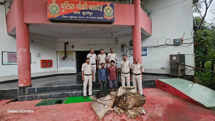 राशन व नगदी रकम चोरी करने वाले 2 आरोपियों को पुलिस ने किया गिरफ्तार।