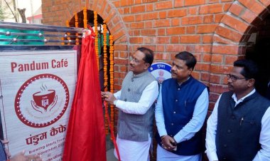 रायपुर : मुख्यमंत्री विष्णु देव साय ने 'पंडुम कैफे' का किया शुभारंभ,