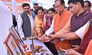 रायपुर : प्रदेश में हो रहे चहुमुखी विकाश का हर वर्ग को मिल रहा है लाभ-मंत्री श्री टंक राम वर्मा  