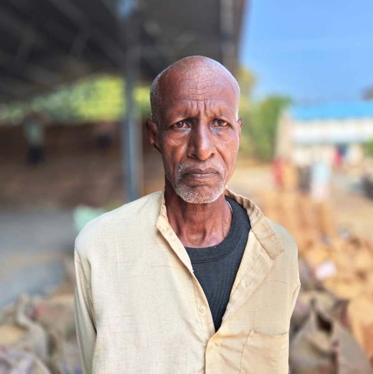 रायपुर : सागरपुर निवासी 69 वर्षीय किसान बीरसाय राजवाड़े ने सुगमता पूर्वक बेचा 53.38 क्विंटल धान