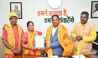 मुख्यमंत्री से अखिल विश्व गायत्री परिवार के सदस्यों ने सौजन्य मुलाकात की