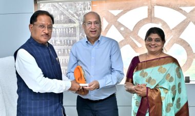 रायपुर : मुख्यमंत्री साय से एनएमआईएमएस के प्रतिनिधियों ने की सौजन्य मुलाकात,,,