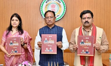 प्रधानमंत्री आवास योजना (ग्रामीण) में ऐतिहासिक उपलब्धि : मुख्यमंत्री  विष्णु देव साय ने कॉफी टेबल बुक का किया अनावरण    