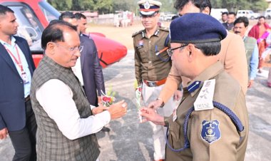 मुख्यमंत्री श्री विष्णुदेव साय सालियाटोली पहुंचे, हुआ आत्मीय स्वागत