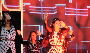 के. बी. पटेल कॉलेज का 15 वां वार्षिकोत्सव मालवीय नगर के तानसेन भवन में धूमधाम से हुआ संपन्न, 