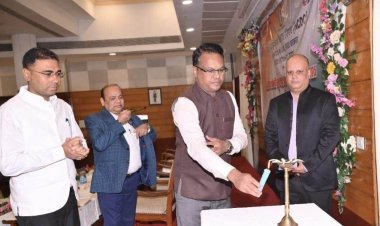 उत्कृष्ट सहकारी समितियों को एनसीडीसी क्षेत्रीय सहकारी उत्कृष्टता एवं योग्यता पुरस्कार 2025