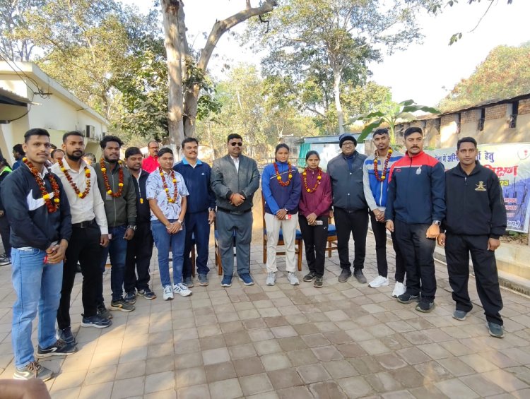 चयनित अग्निवीरों एवं अभ्यर्थियों का शिक्षा मंत्री गजेन्द्र यादव ने किया सम्मान      