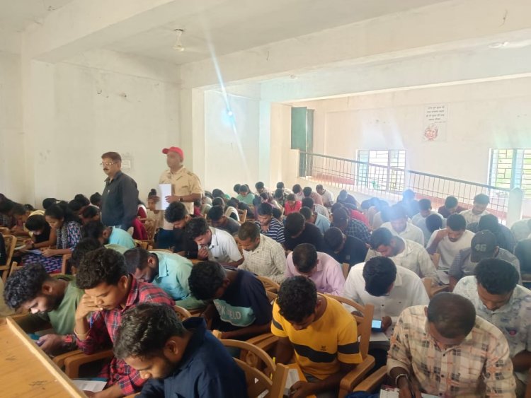 जशपुर के युवाओं के लिए अवसर—नवसंकल्प में निःशुल्क सीजीपीएससी टेस्ट-सीरीज़ शुरू,जिला प्रशासन की पहल से 18 टेस्टों की तैयारी योजना, अभ्यर्थियों को मिलेगा तैयारी का लाभ