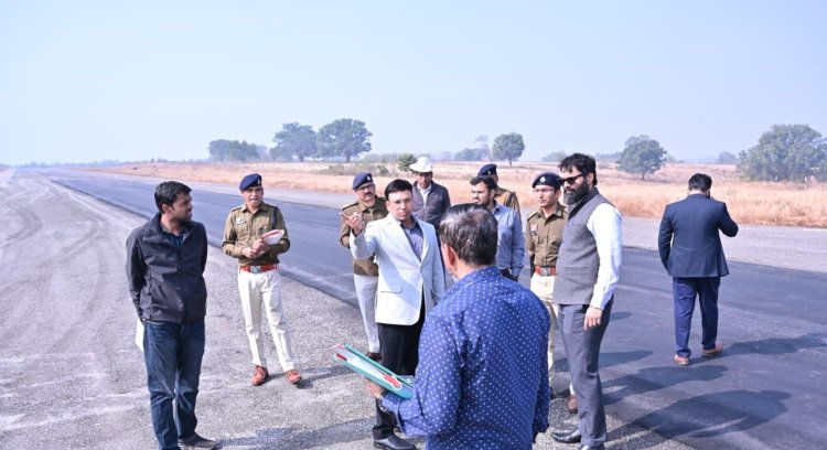 राष्ट्रपति श्रीमती द्रौपदी मुर्मू के प्रस्तावित आगमन की तैयारी के संबंध में कलेक्टर एवं एसएसपी ने आगडीह का किया निरीक्षण  