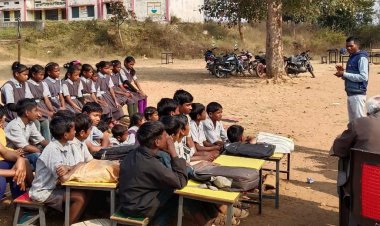 बाल संरक्षण जागरूकता कार्यक्रम आयोजित  