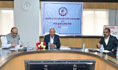 सड़क सुरक्षा माह के अंतर्गत सड़क सुरक्षा और दुर्घटनाओं की रोकथाम के लिए किए जा रहे जन-जागरूकता कार्यक्रम,