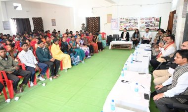 पुनर्वासित युवाओं के साथ उपमुख्यमंत्री विजय शर्मा ने किया आत्मीय संवाद, साथ बैठकर किया सुबह का नाश्ता