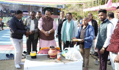 मकर संक्रांति पर्व पर रानीकुण्डी तीर्थ स्थल बुन्देली में विशाल मेले के साथ आयोजित हुए विभिन्न खेल प्रतियोगिता, कांग्रेस नेता विनय उपाध्याय हुए शामिल,