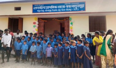 झोपड़ी में संचालित शाला के लिए बन गया पक्का भवन 