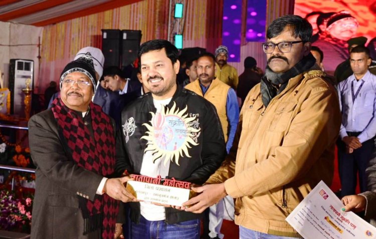 तातापानी महोत्सव हमारी आस्था और सांस्कृतिक एकता का प्रतीक: मंत्री रामविचार नेताम