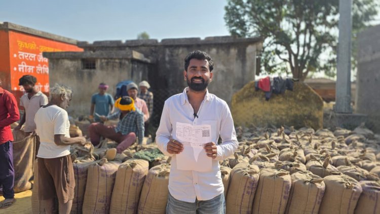 अंबिकापुर : धान उपार्जन केन्द्रों की व्यवस्था से धान विक्रय करना हुआ सरल और आसान  