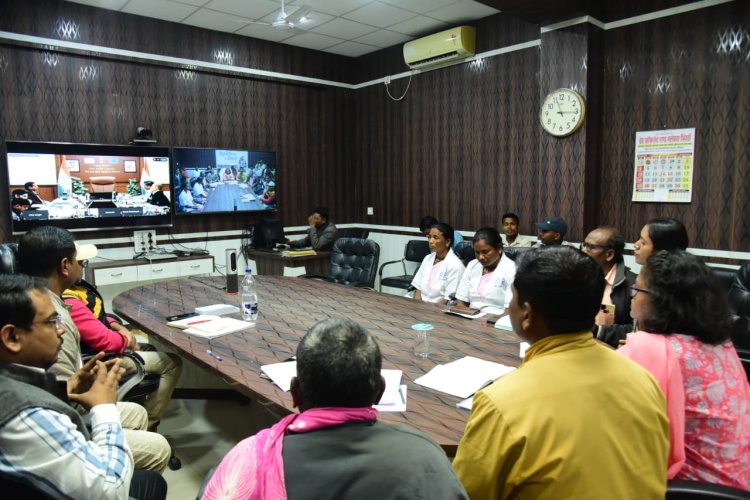 सुजल ग्राम संवाद के तृतीय चरण में ग्राम पंचायत साल्हेभाट ने किया छत्तीसगढ़ का प्रतिनिधित्व