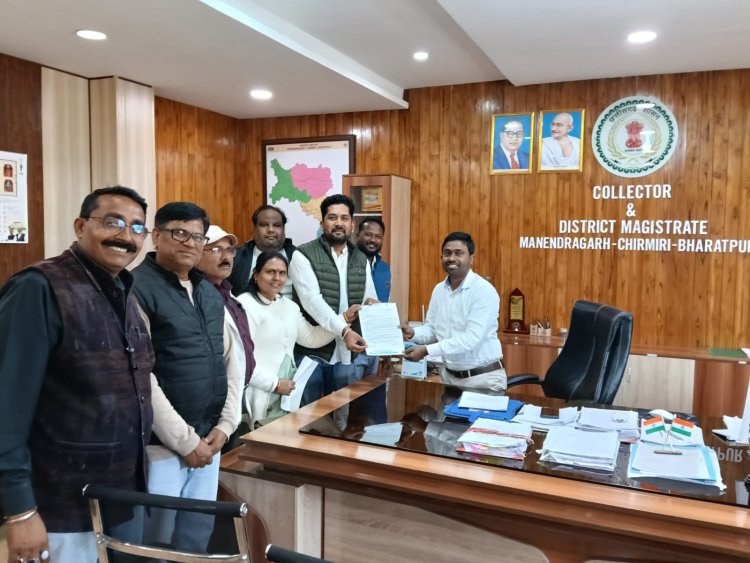 ब्लॉक अध्यक्ष शिवांश जैन के नेतृत्व में ब्लॉक कांग्रेस कमेटी चिरमिरी ने 6 सूत्रीय मांगों को लेकर एमसीबी कलेक्टर को दिया ज्ञापन...