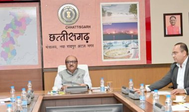 पीएमजी एवं प्रगति परियोजनाओं की मुख्य सचिव ने की समीक्षा