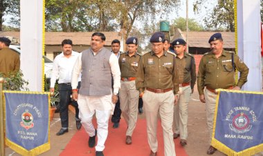 रायपुर : 870 प्रशिक्षु उपनिरीक्षकों हेतु संवादात्मक प्रशिक्षण कार्यक्रम का स्वास्थ्य मंत्री श्याम बिहारी जायसवाल एवं शिक्षा मंत्री गजेन्द्र यादव ने किया शुभारंभ