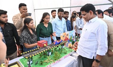 सकारात्मक सोच ही सफलता की कुंजी, युवा बदलेंगे भारत का भविष्य” – राजस्व मंत्री टंक राम वर्मा,