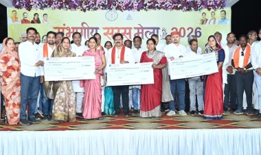 उपमुख्यमंत्री विजय शर्मा ने महिला समूहों को 11.43 करोड़ रुपए की राशि की अंतरित