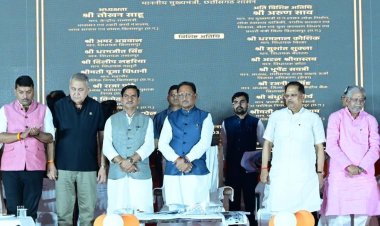 अटल परिसर से विकास का नया अध्याय: मुख्यमंत्री विष्णुदेव साय ने बिलासपुर में 26 करोड़ से अधिक के विकास कार्यों का किया लोकार्पण और शिलान्यास