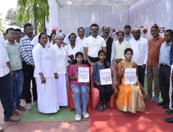 जगदलपुर : बस्तर की बेटियों के लिए सुरक्षा कवच : जगदलपुर में एचपीवी टीकाकरण अभियान का भव्य आगाज़   